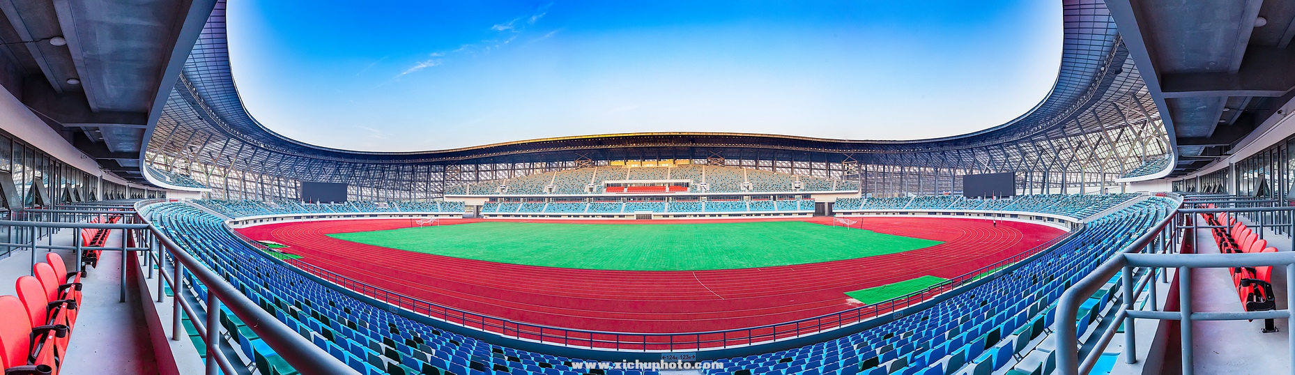 5D190926026-28Pano-1.jpg